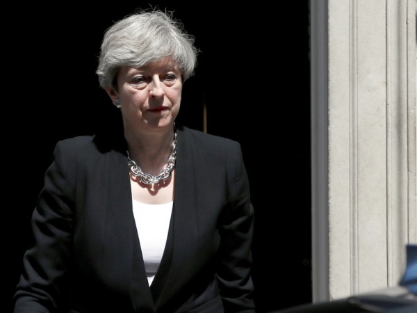 Британската премиерка Тереза Мей обеща да осъществи "гладко и организирано"