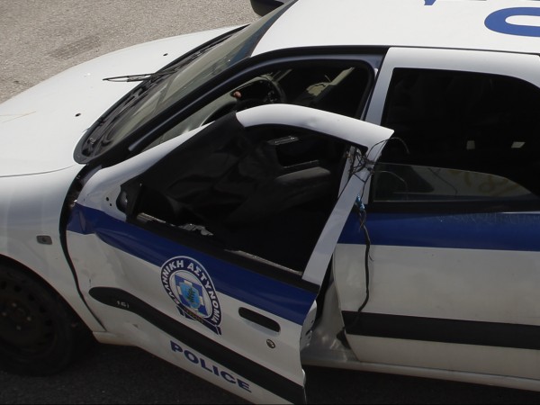 Полицията в Комотини задържа български гражданин, превозвал в личния си
