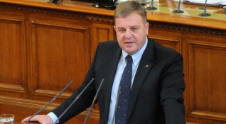Военният министър Красимир Каракачанов смята че е най добре плащането за