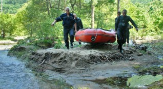 Тялото на второто удавено в река Искър дете беше открито