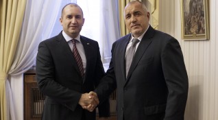 Президентът Румен Радев и премиерът Бойко Борисов се срещнаха в
