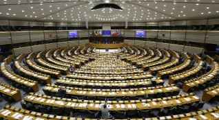Председателите на Европейската комисия и на Европейския парламент Жан Клод Юнкер
