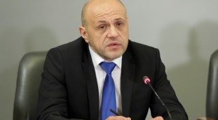 Вицепремиерът Томислав Дончев е категоричен че няма разделение в ГЕРБ