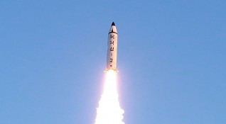 Пентагонът заяви че осъжда категорично севернокорейския тест на междуконтинентална балистична