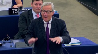 Председателят на Европейската комисия Жан Клод Юнкер се е извинил за