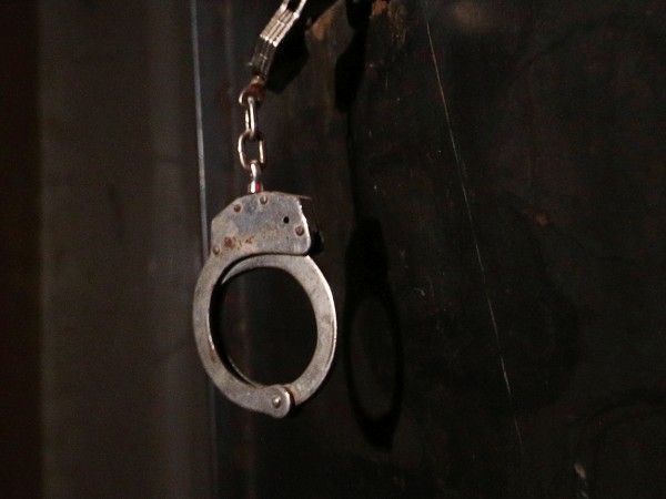 Полугол мъж е бил задържан в Пазарджик след подаден сигнал
