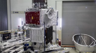Европейската космическа агенция представи космическия апарат BepiColombo който ще лети