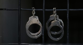 Седем души са арестувани при спецакция в центъра на София