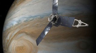 НАСА качи на сайта си поредица впечатляващи снимки на Голямото