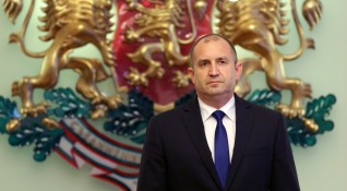 Президентът Румен Радев сезира Конституционния съд с искане за задължително
