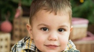 Нова дарителска кампания предприемат за лечението на тригодишния Калоян Казаков