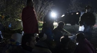 Турските власти в Къркларели са заловили група от девет нелегални