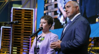 Премиерът Бойко Борисов демонстрира твърда ръка при последния скандал при
