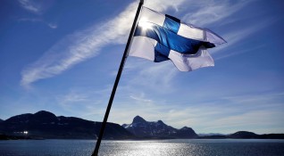 След 24 дни плаване финландският ледоразбивач Нордика постави нов рекорд