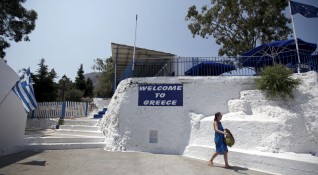 Непрестанният ръст на туризма в Гърция дава тласък и на