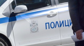 Столични полицаи задържаха 25 годишен чужденец в района на КПП Враня
