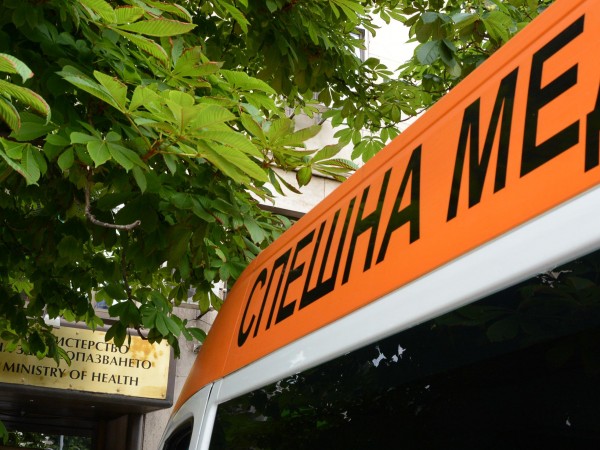 Шофьор почина на кръстовище в София днес. Смъртта му причини