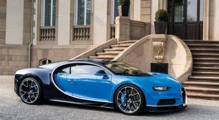 Едва ли собствениците на Bugatti Chiron се интересуват колко харчи