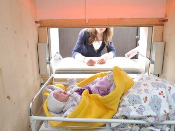 Случаят с Мария Иванова, която изостави тримесечното си бебе в