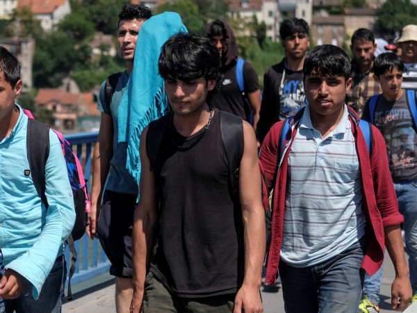 Турските гранични власти са заловили група от 32 сирийски бежанци
