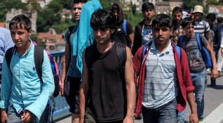 Турските гранични власти са заловили група от 32 сирийски бежанци