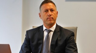 Янко Георгиев e изпълнителен директор на авиокомпания България Ер от
