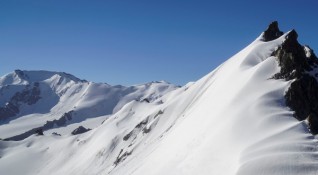 Български алпинист е загинал на връх Хан Тенгри в планината