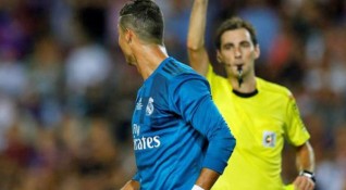 Звездата на Реал Мадрид Кристиано Роналдо отнесе 5 мача наказание