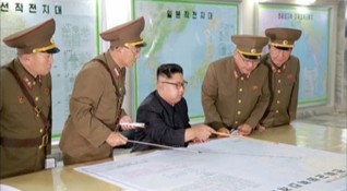 Севернокорейският лидер Ким Чен Ун бе информиран от висши военни