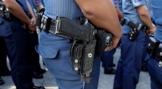 Филипинската полиция заяви днес че е ликвидирала 32 души при