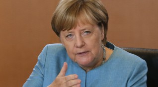 Германският канцлер Ангела Меркел която е в кампания за парламентарните