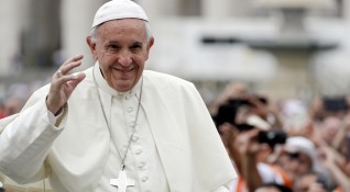 Папа Франциск помоли днес за прошка от семействата на децата
