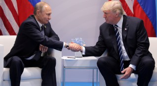 Владимир Путин е по надежден световен лидер от Доналд Тръмп смятат