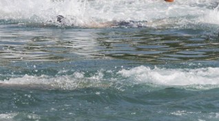 21 годишен мъж изчезна в морето в района на Несебър съобщават