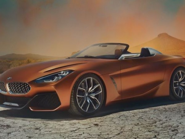 Компанията BMW официално представи роудстъра Z4 Concept, като това стана