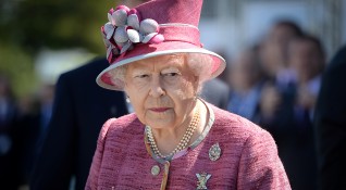 Британската кралица Елизабет II не възнамерява да се откаже от