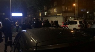 Холандската полиция каза че е освободила шофьора на микробус с