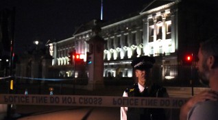 Две нападения с нож извършени в Лондон и Брюксел почти