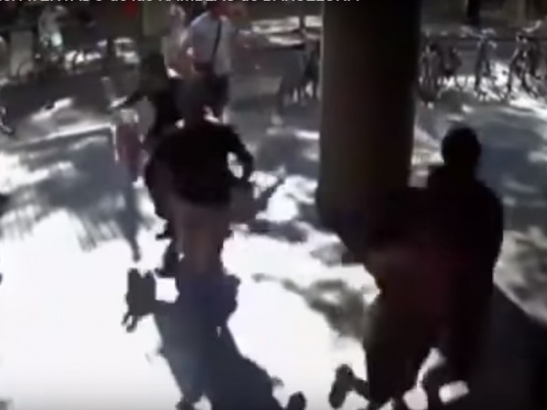 Каталунските власти разпространиха нови кадри от охранителни камери на нападението