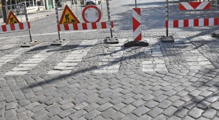 След многомесечните драми асфалт паваж експертен съвет на Министерството на
