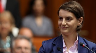 Премиерът на Сърбия Ана Бърнабич заяви че Сърбия няма да