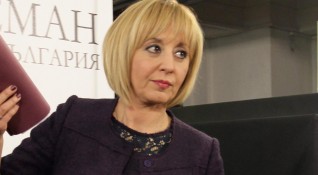 Омбудсманът Мая Манолова изпрати препоръка до министъра на образованието и
