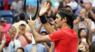Петкратният шампион Роджър Федерер Швейцария записа втора петсетова победа и