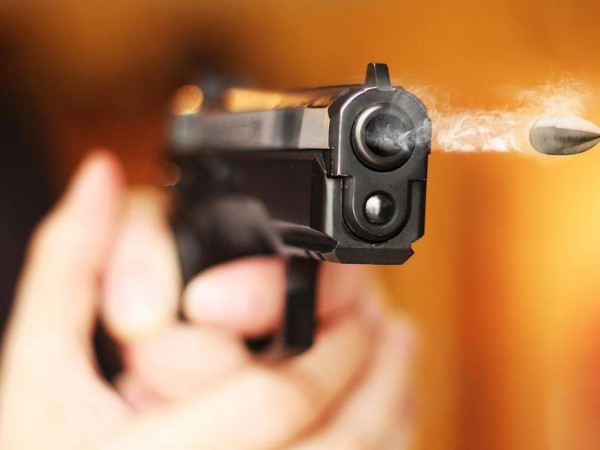 6-годишно дете си поигра с пистолет, уби мъж в ПазарджишкоШеф