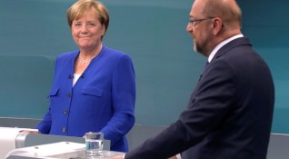 Германската канцлерка Ангела Меркел каза че Турция никога няма да