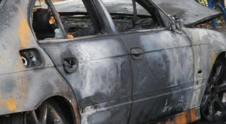 Колата на столичанин добре познат на полицията е изгоряла във