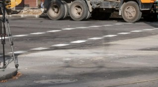 Глоба грози фирмата която ремонтира столичния булевард Шипченски проход стана