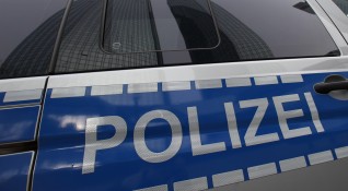 Полицията в Германия и Португалия обискира имоти на банда за