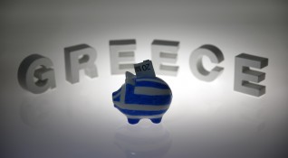 Не е вярно че мързеливите гърци са виновни за кризата