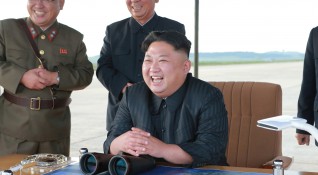 Севернокорейската ядрена заплаха е надвиснала заплашително над годишната среща на
